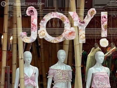UN STICKER POUR DECORER VOTRE VITRINE AU PRINTEMPS