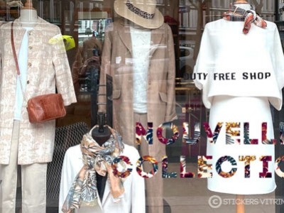 LES STICKERS DE VITRINES A APPLIQUER POUR LA NOUVELLE COLLECTION
